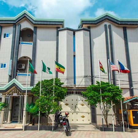 Benin Berge Hotel Котону Экстерьер фото