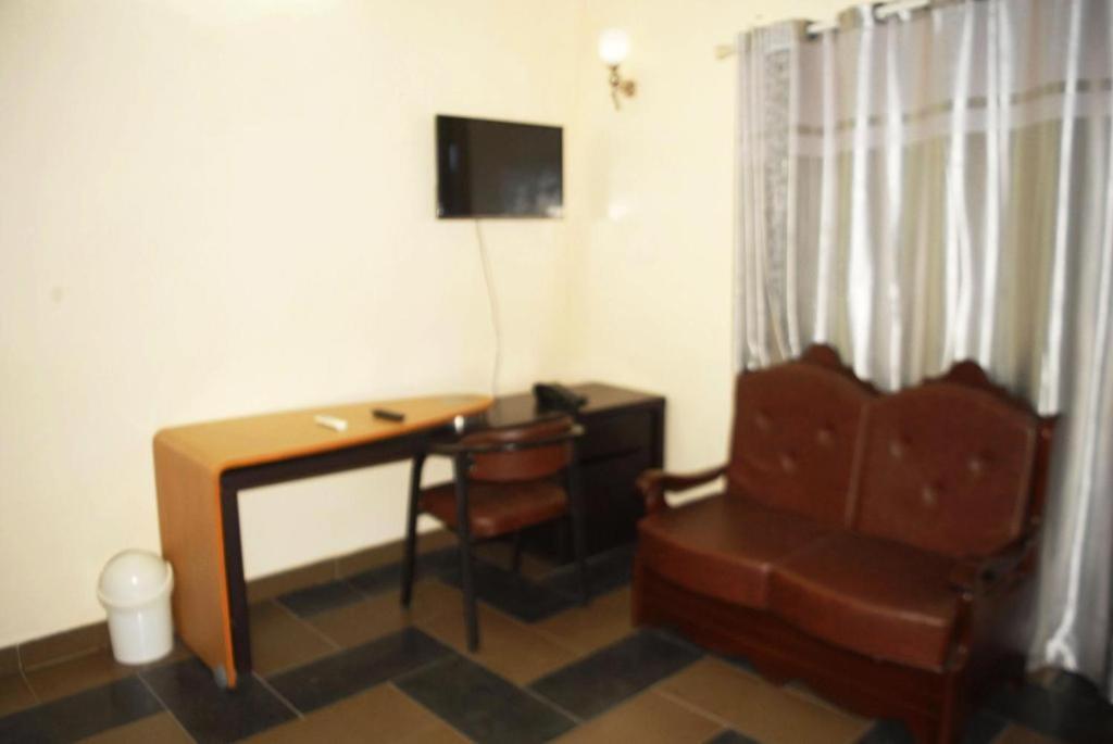 Benin Berge Hotel Котону Экстерьер фото