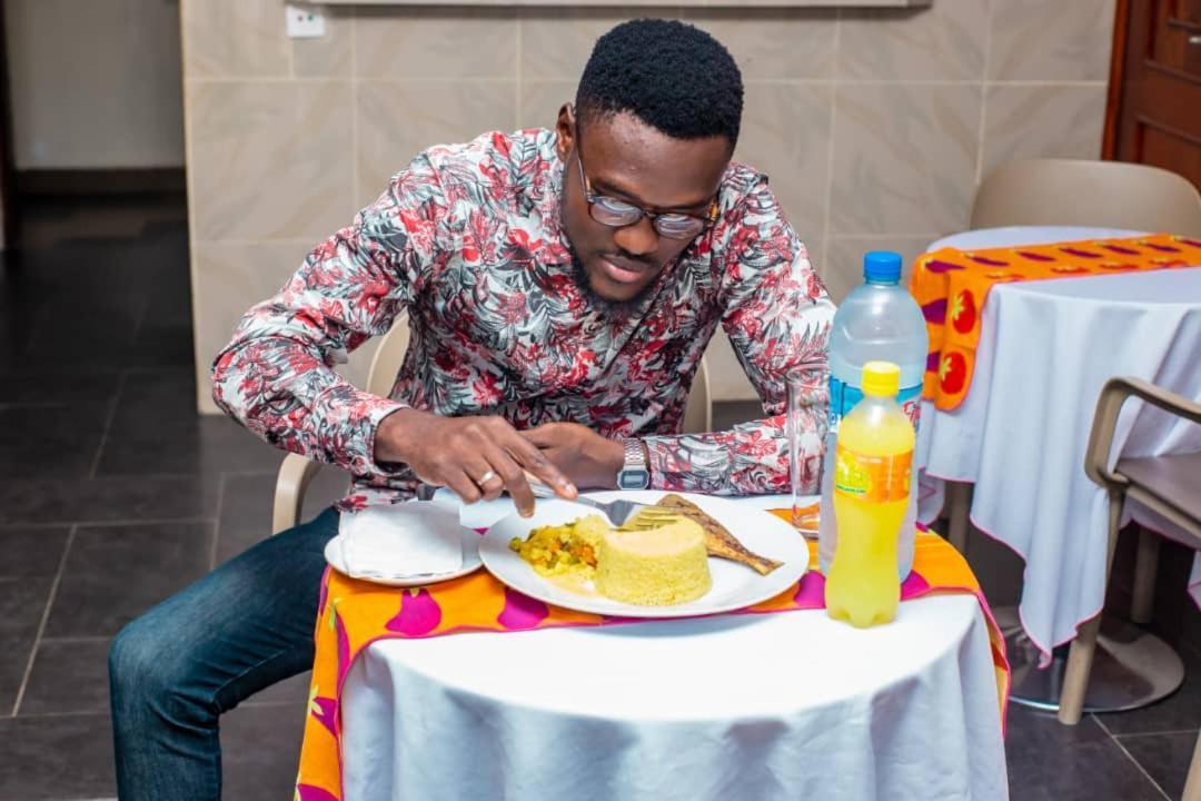 Benin Berge Hotel Котону Экстерьер фото